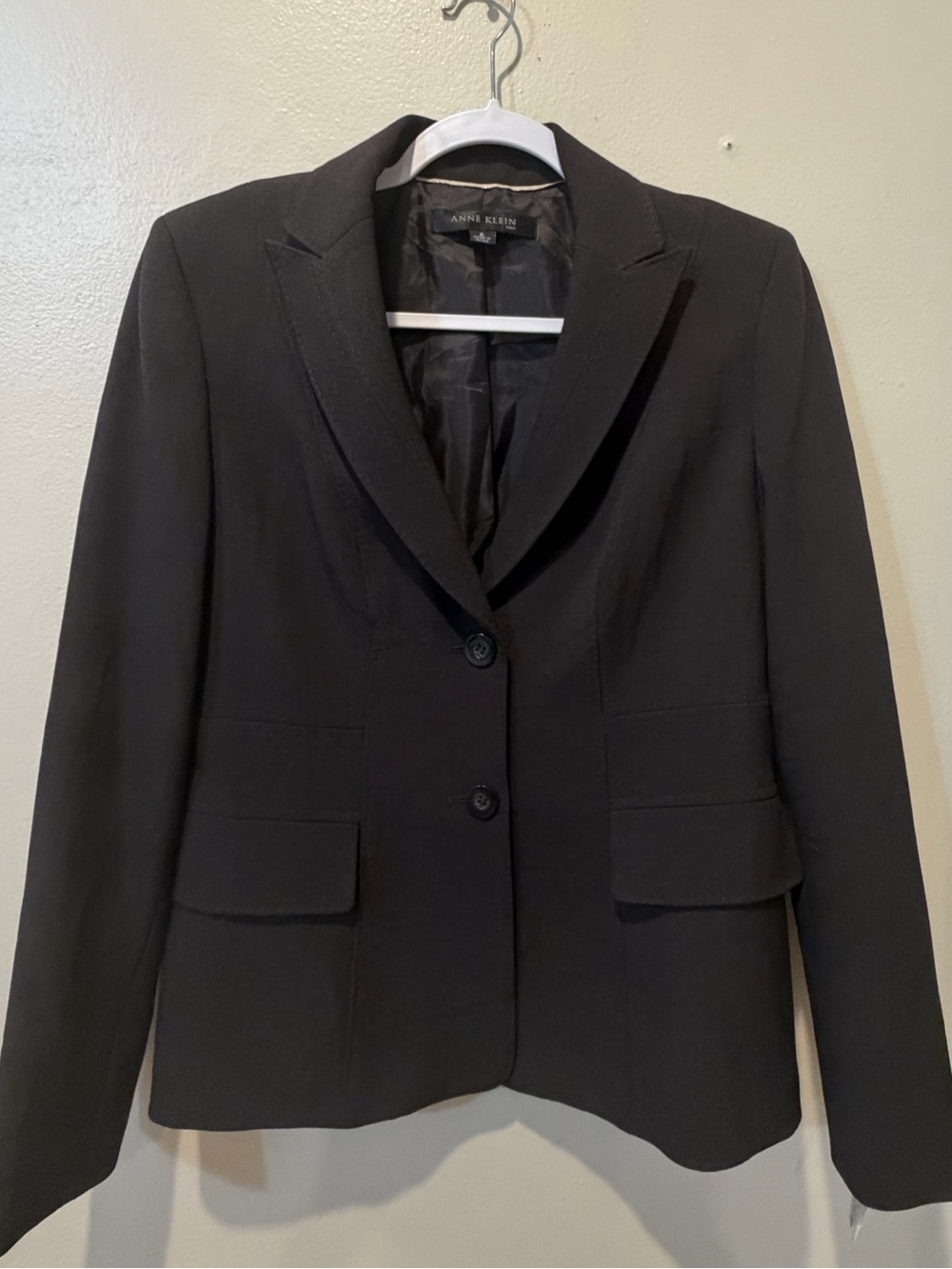 Anne Klein Black Brown Tailored Two-Button Blazer